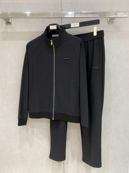 Picture of Prada Sweater Suits _SKUPradaM-3XLxetr45142068